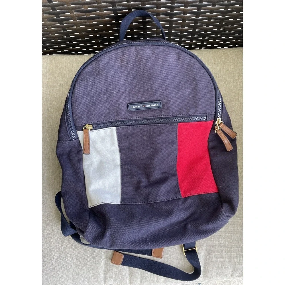 Tommy Hilfiger Sturdy Canvas Backpack Flag Motif Preppy Small Laptop Compatible